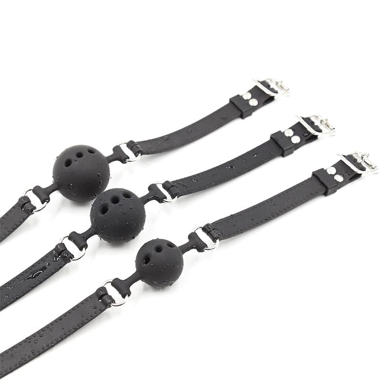 LATETOBED BDSM LINE - Silikona Mutes Aizbāznis Melns ar Elpošanas Caurumiem 4 cm