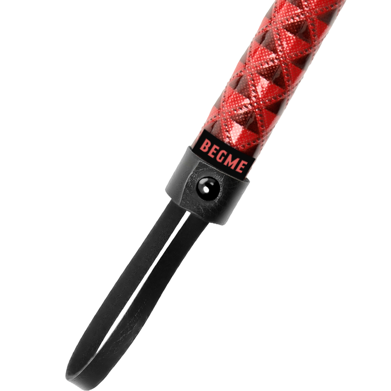 BEGME - RED EDITION Vegan ādas pātaga