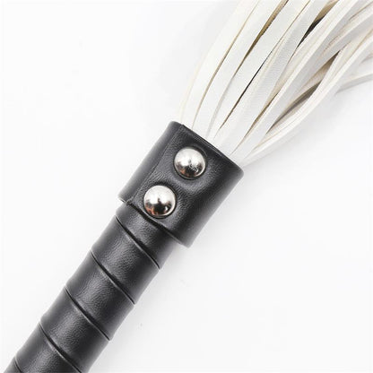 LATETOBED BDSM LINE - Pātagas tipa floggers with double rivets 44 cm