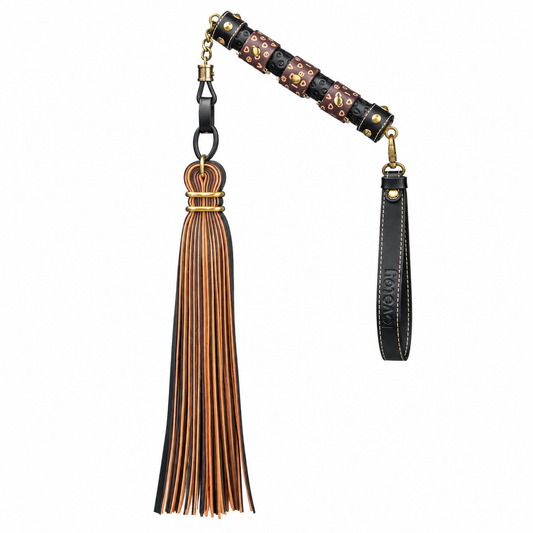 LOVETOY – BDSM Flogger Rebellion Reign 60 cm ar metāla elementiem